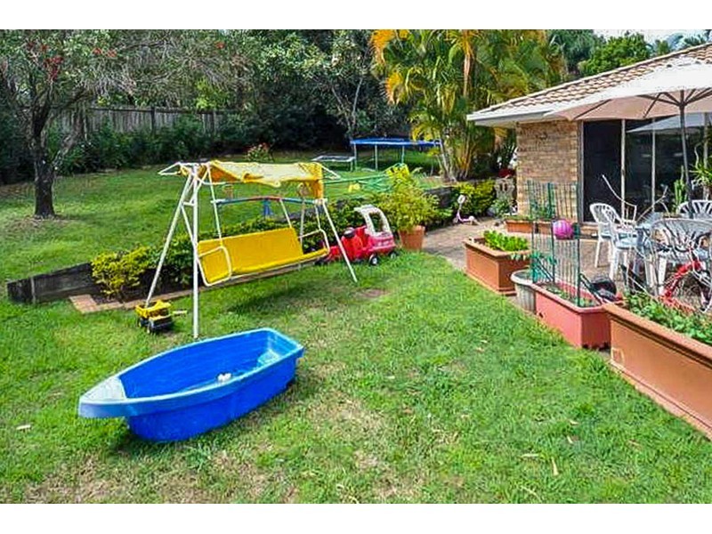 301 Central Street, Arundel QLD 4214