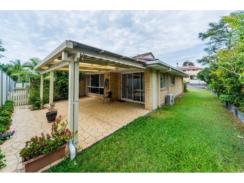 9/17 McMillan Street, Labrador QLD 4215