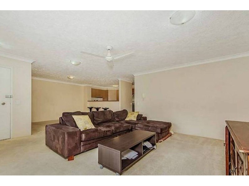 30/16 Sykes Court, Southport QLD 4215