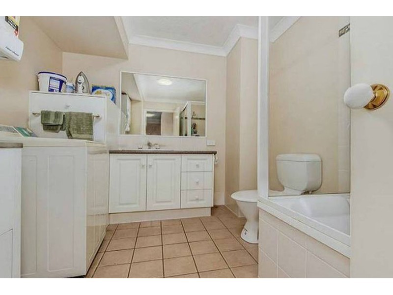 30/16 Sykes Court, Southport QLD 4215