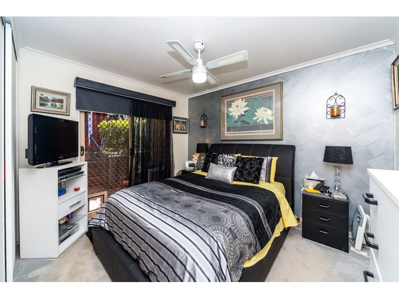 37/63 Olsen Avenue, Labrador QLD 4215