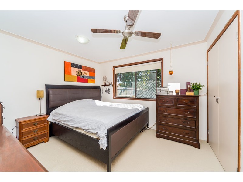 2/291A Government Road, Labrador QLD 4215