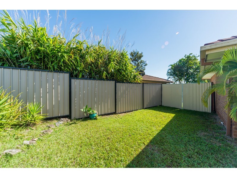 2/291A Government Road, Labrador QLD 4215