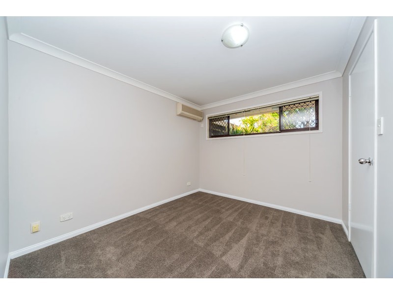 1/203 Central Street, Labrador QLD 4215