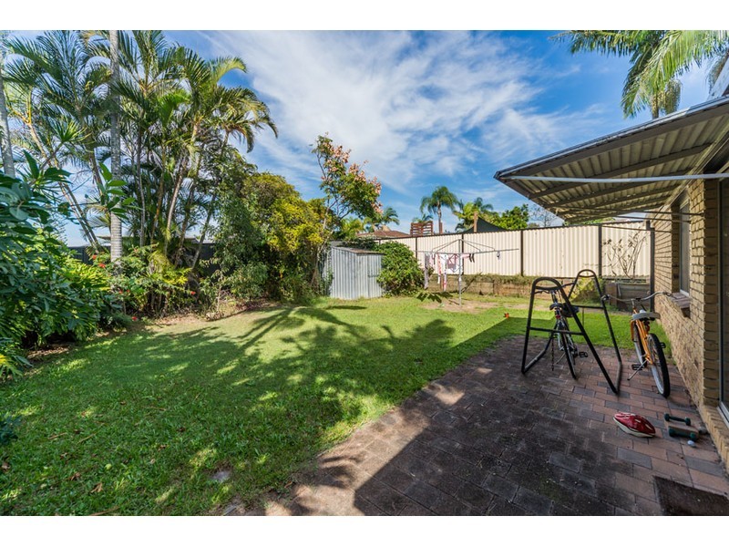 6 Baxter Court, Arundel QLD 4214