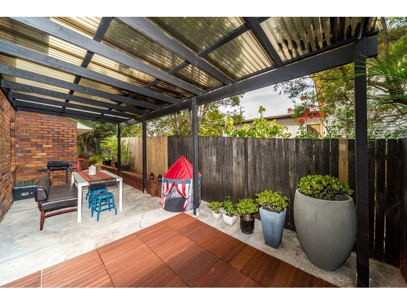 1/80 Broad Street, Labrador QLD 4215