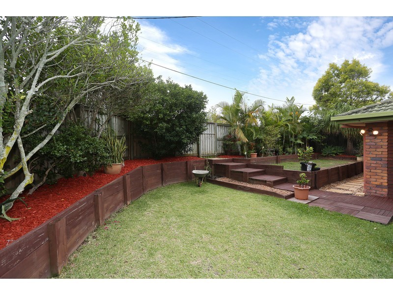 1/80 Broad Street, Labrador QLD 4215