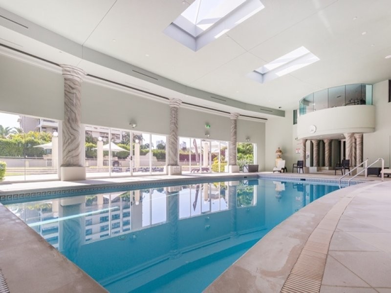 A10-1/75 Brighton Parade, Southport QLD 4215