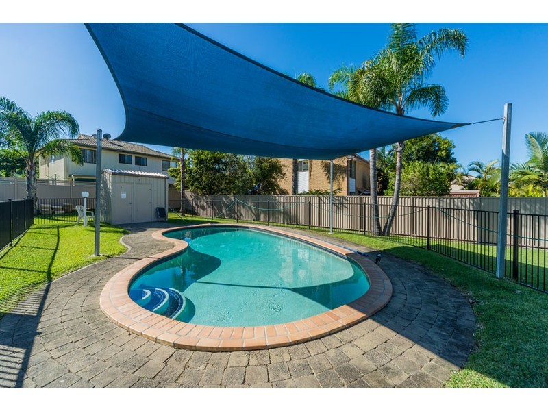 5/77 Olsen Avenue, Labrador QLD 4215