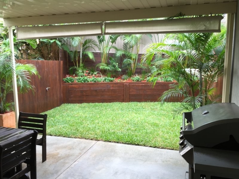 2/77 Olsen Avenue, Labrador QLD 4215