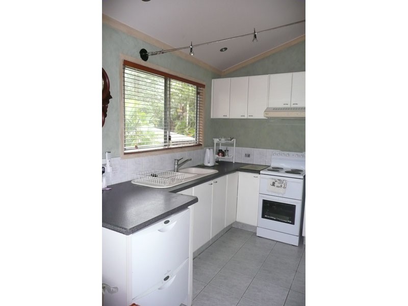 64 Usher Avenue, Labrador QLD 4215