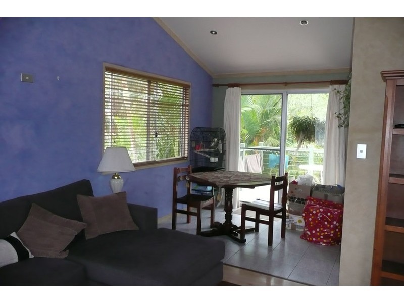 64 Usher Avenue, Labrador QLD 4215