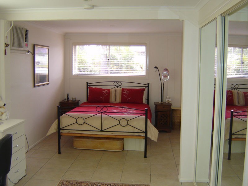 64 Usher Avenue, Labrador QLD 4215