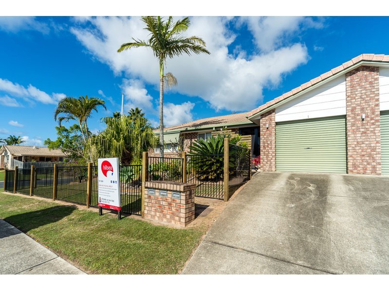 1/31 Kenny Drive, Labrador QLD 4215