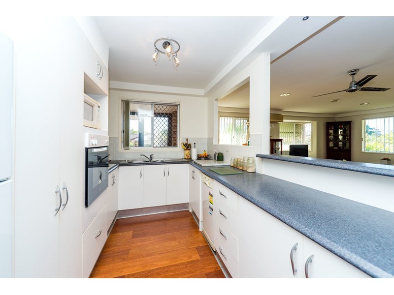 1/31 Kenny Drive, Labrador QLD 4215