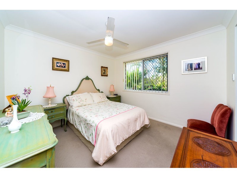 1/31 Kenny Drive, Labrador QLD 4215
