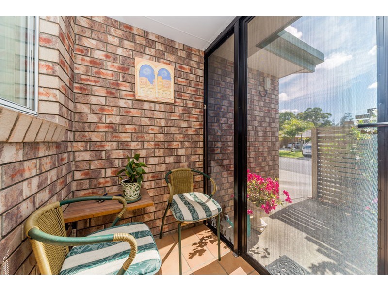 1/31 Kenny Drive, Labrador QLD 4215