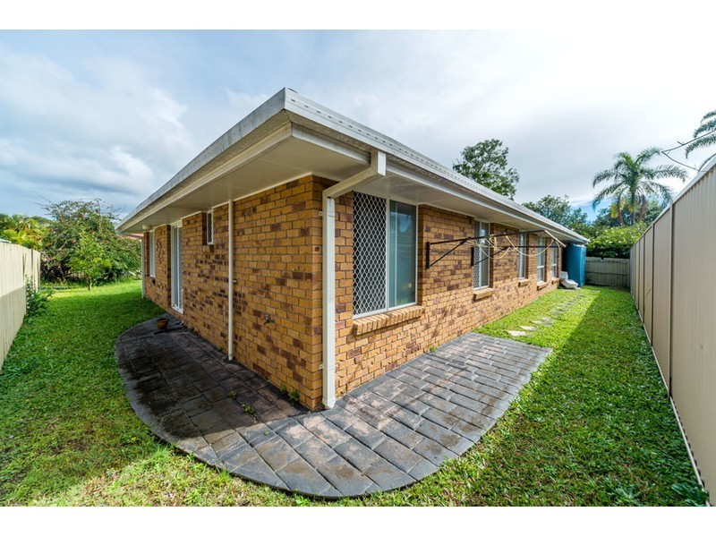 4 Birdie Court, Arundel QLD 4214