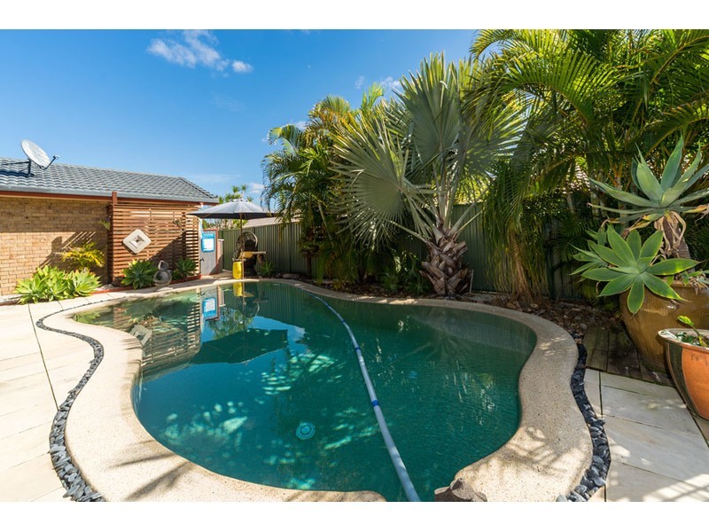 10 Goulburn Close, Arundel QLD 4214