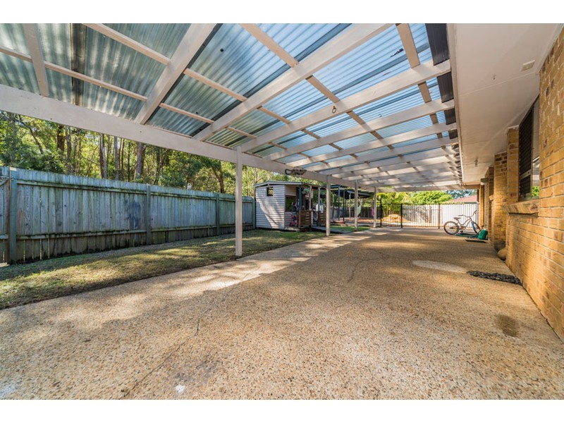 23 Footscray Court, Arundel QLD 4214