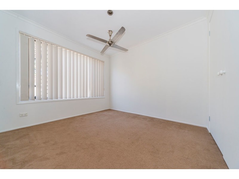 23 Footscray Court, Arundel QLD 4214