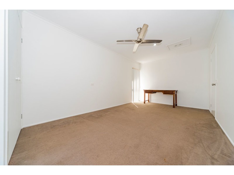 23 Footscray Court, Arundel QLD 4214