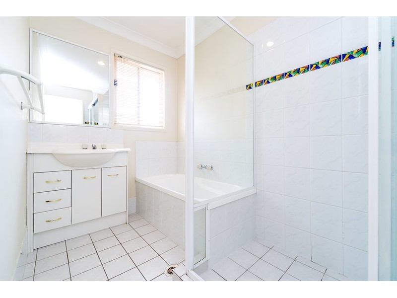 11/113 – 115 Arundel Drive, Arundel QLD 4214