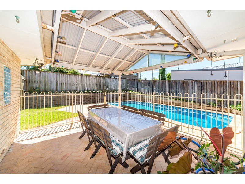 28 Walter Street, Labrador QLD 4215