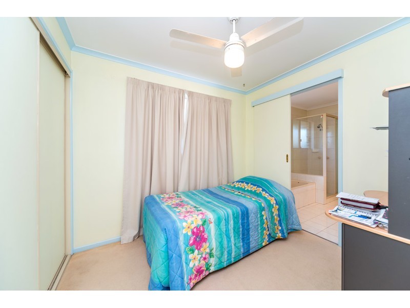 28 Walter Street, Labrador QLD 4215