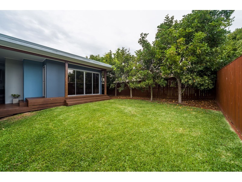 88 Robert Street, Labrador QLD 4215