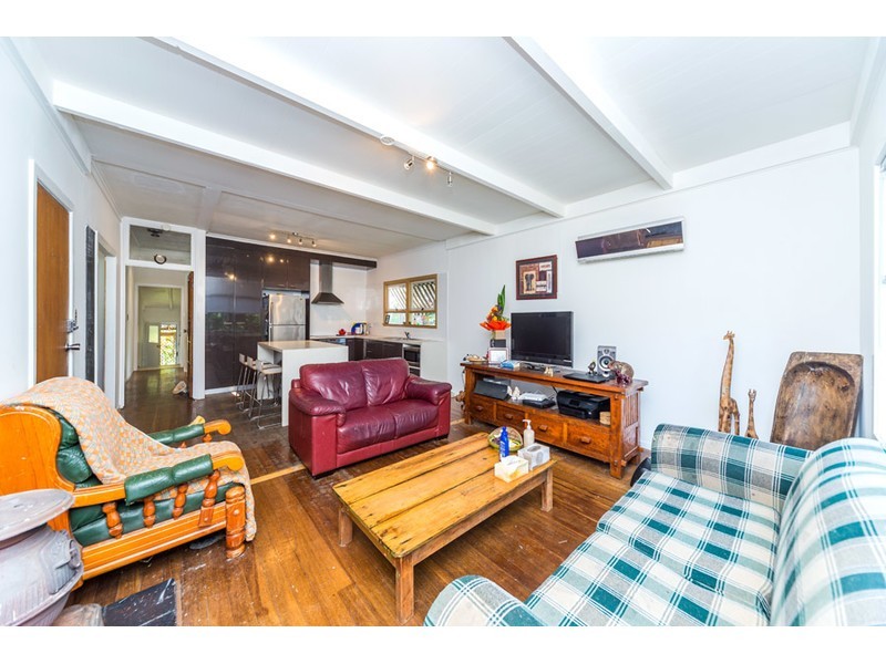 74 Musgrave Avenue, Southport QLD 4215