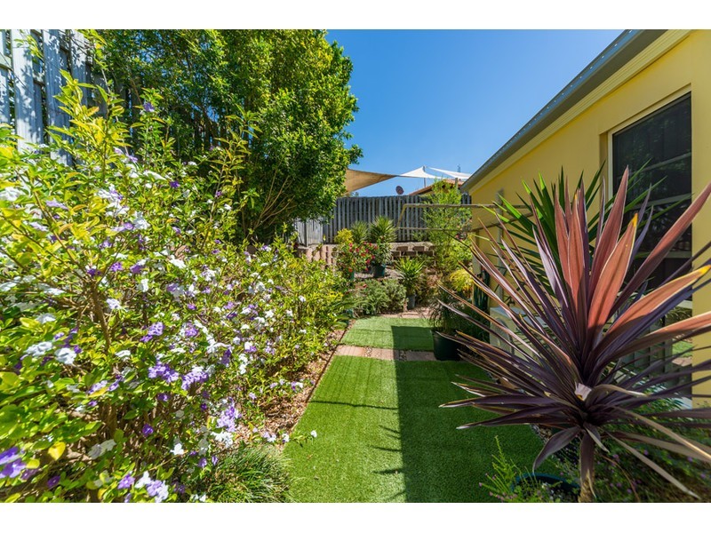 42/95-105 Arundel Drive, Arundel QLD 4214