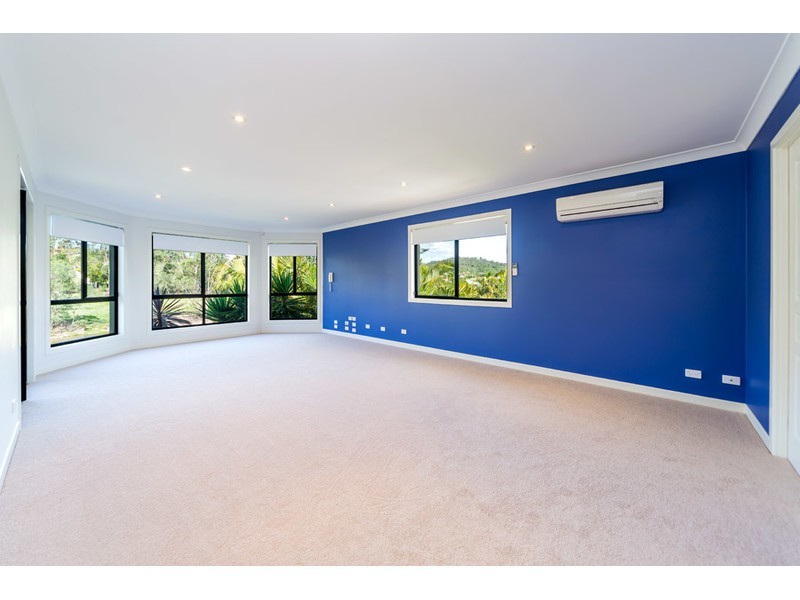 26 Golden Bear Drive, Arundel QLD 4214