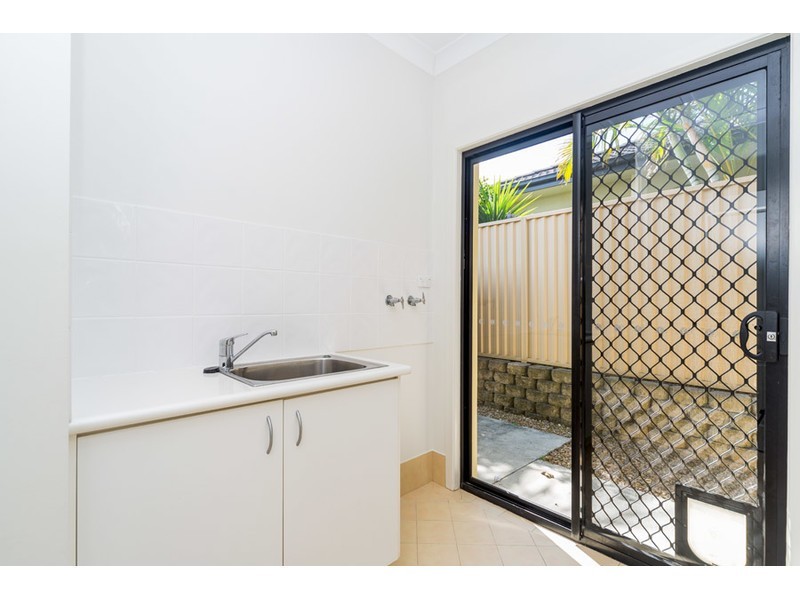 26 Golden Bear Drive, Arundel QLD 4214