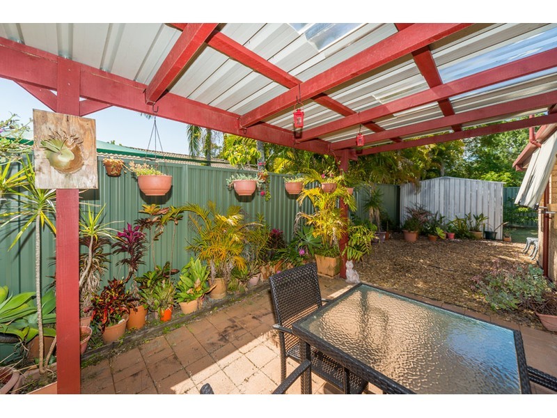 2/7 Stephenson Street, Labrador QLD 4215