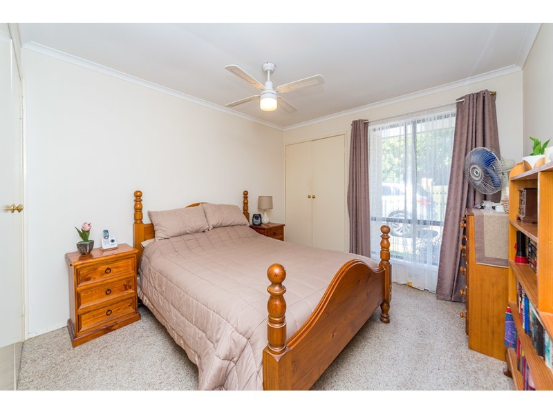 2/7 Stephenson Street, Labrador QLD 4215