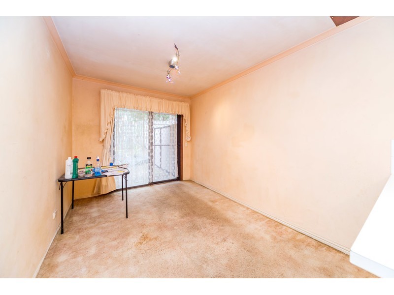 2/307 Government Road, Labrador QLD 4215