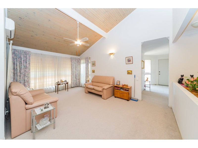 290 Central Street, Arundel QLD 4214