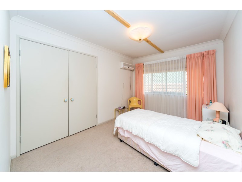 290 Central Street, Arundel QLD 4214