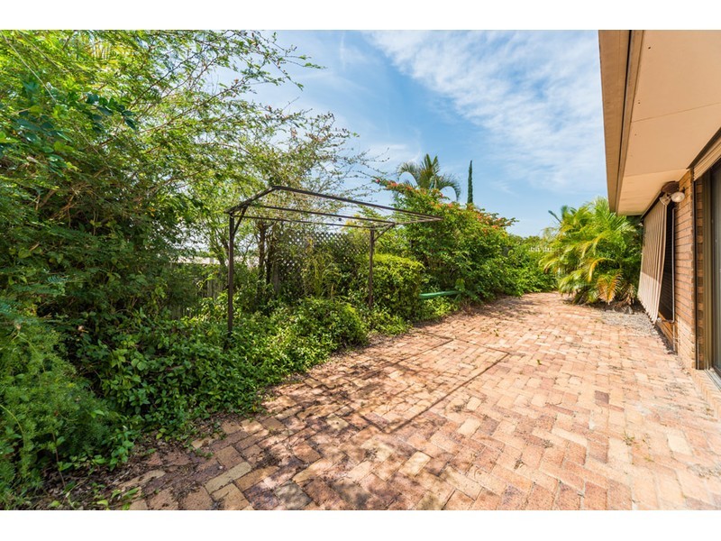 290 Central Street, Arundel QLD 4214