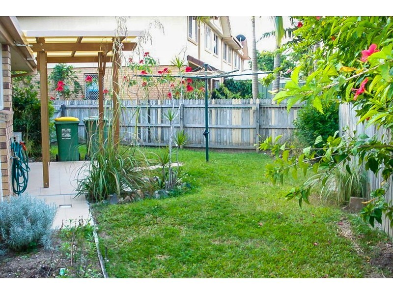 166/31 Usher Avenue, Labrador QLD 4215