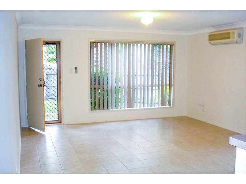 166/31 Usher Avenue, Labrador QLD 4215