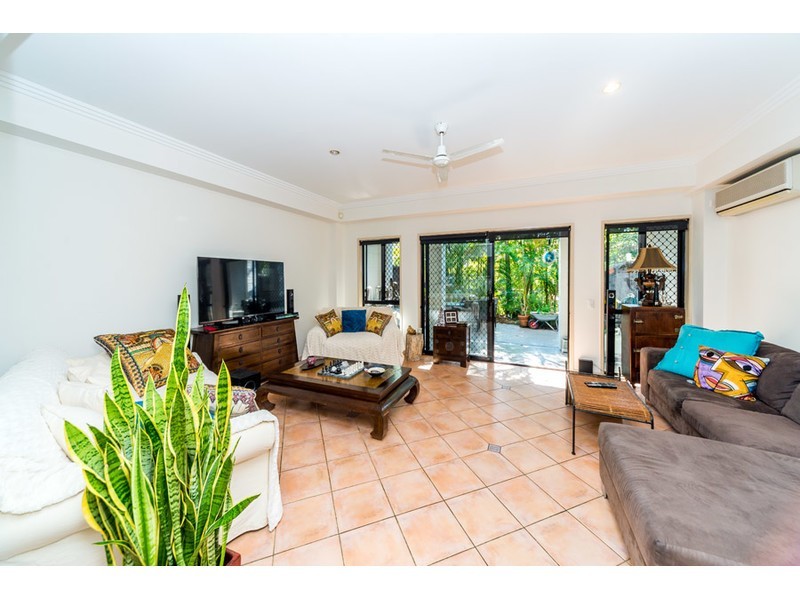15/1 Bronberg Court, Southport QLD 4215