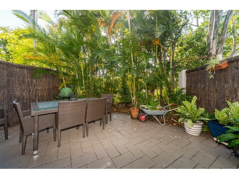 15/1 Bronberg Court, Southport QLD 4215
