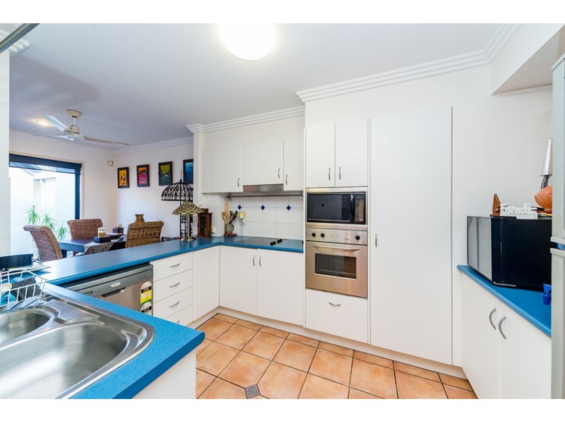 15/1 Bronberg Court, Southport QLD 4215