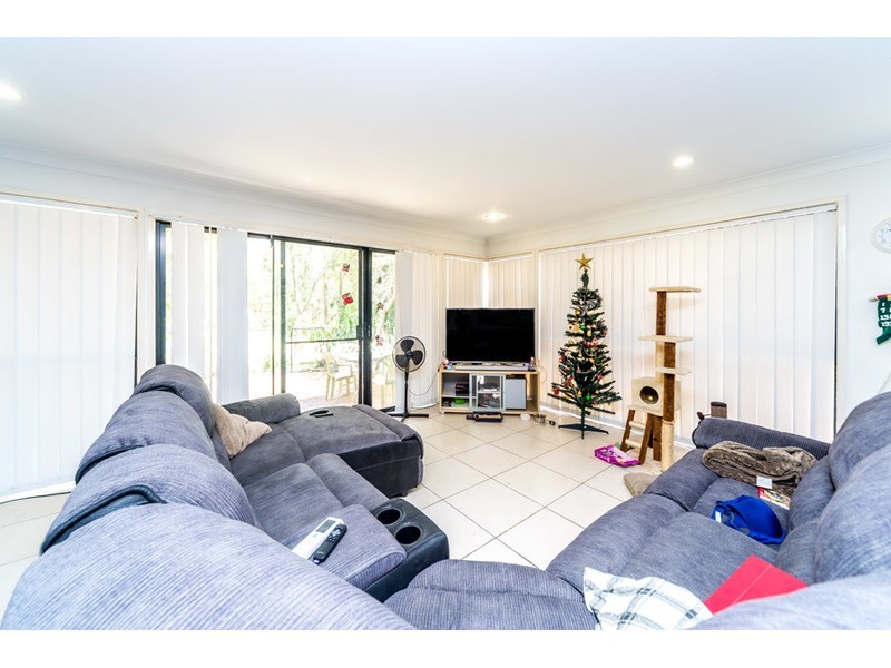 15 Melastoma Way, Arundel QLD 4214