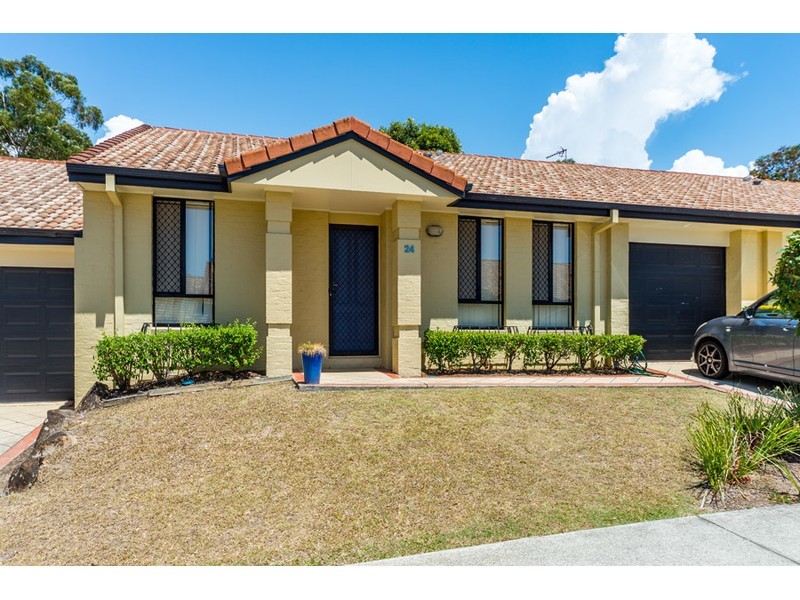 24/20 Brown Street, Labrador QLD 4215