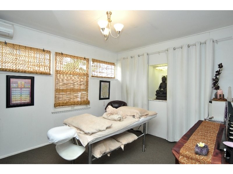 46 Hollywell Road, Biggera Waters QLD 4216