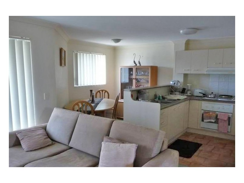 16/9 Tweed Street, Southport QLD 4215