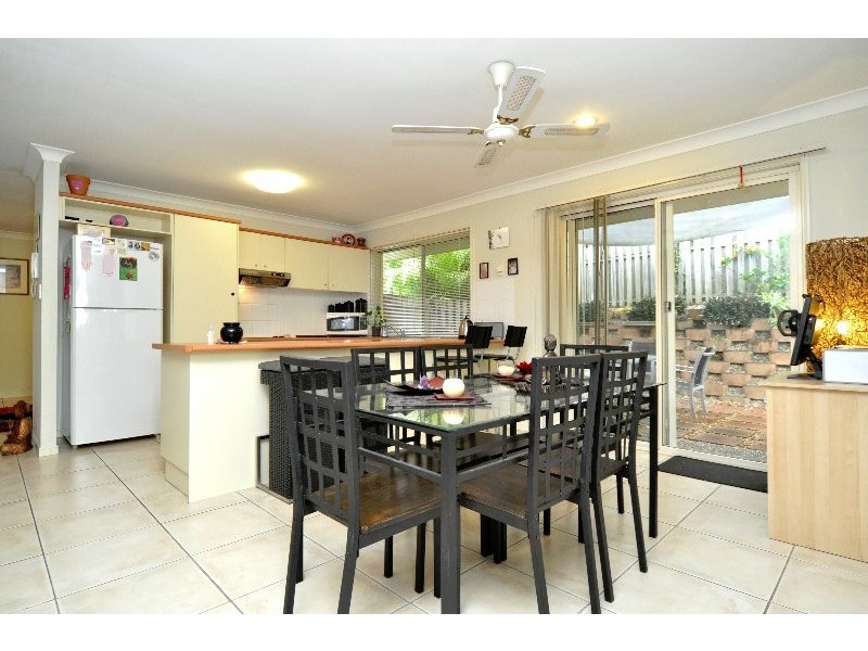 42/95 Arundel Drive, Arundel QLD 4214